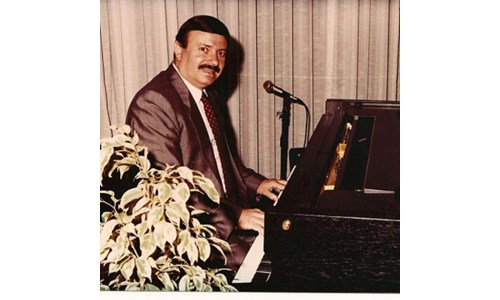 BERÇ MİNAS  (SAKSAFON)